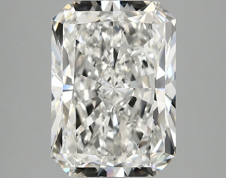 2.94 Carat Radiant Shaped Ideal Cut VVS2 IGI Certified Lab Grown Diamond