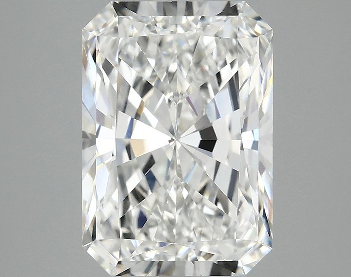 4.04 Carat Radiant Shaped Ideal Cut VVS2 IGI Certified Lab Grown Diamond
