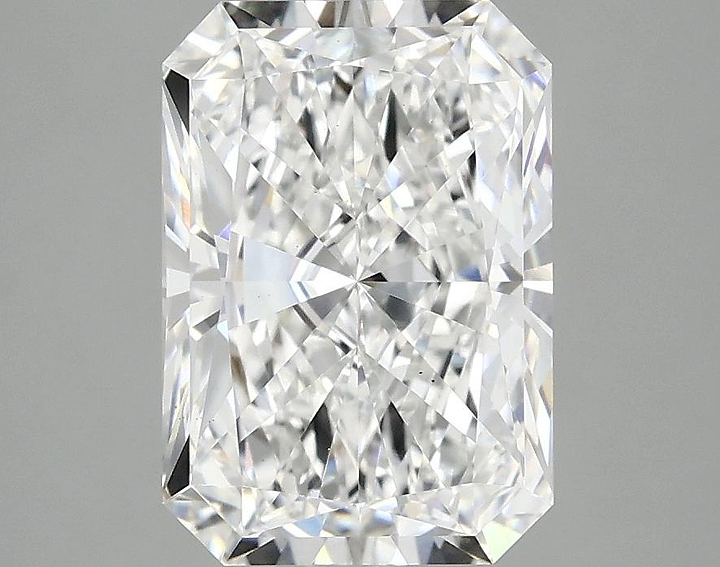 3.05 Carat Radiant Shaped Ideal Cut VS1 IGI Certified Lab Grown Diamond