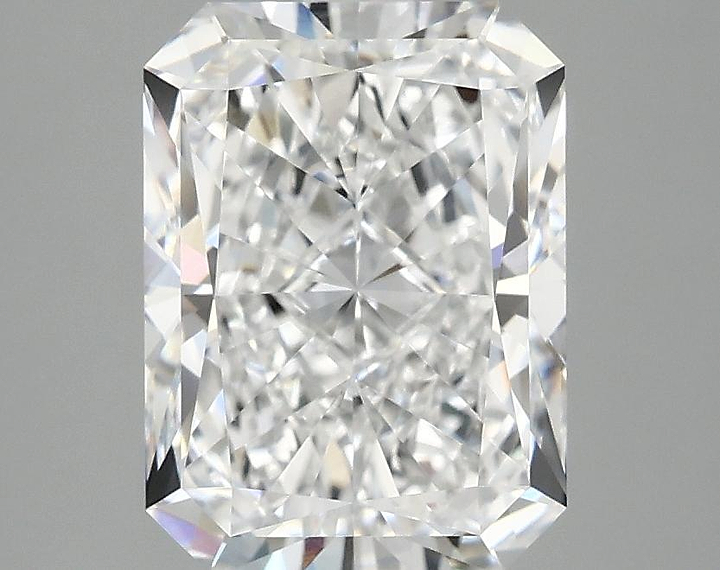 3.04 Carat Radiant Shaped Excellent Cut VVS2 IGI Certified Lab Grown Diamond