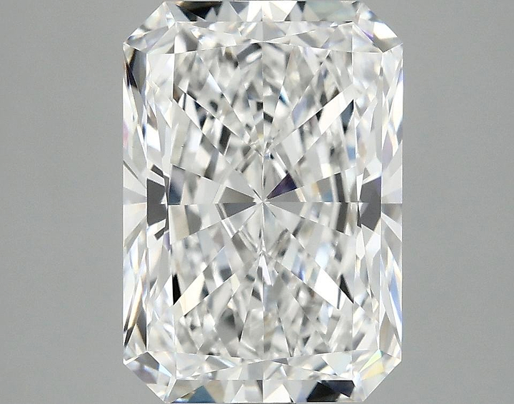 4.1 Carat Radiant Shaped Ideal Cut VVS2 IGI Certified Lab Grown Diamond
