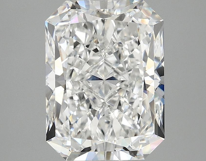 3.01 Carat Radiant Shaped Excellent Cut VVS2 IGI Certified Lab Grown Diamond