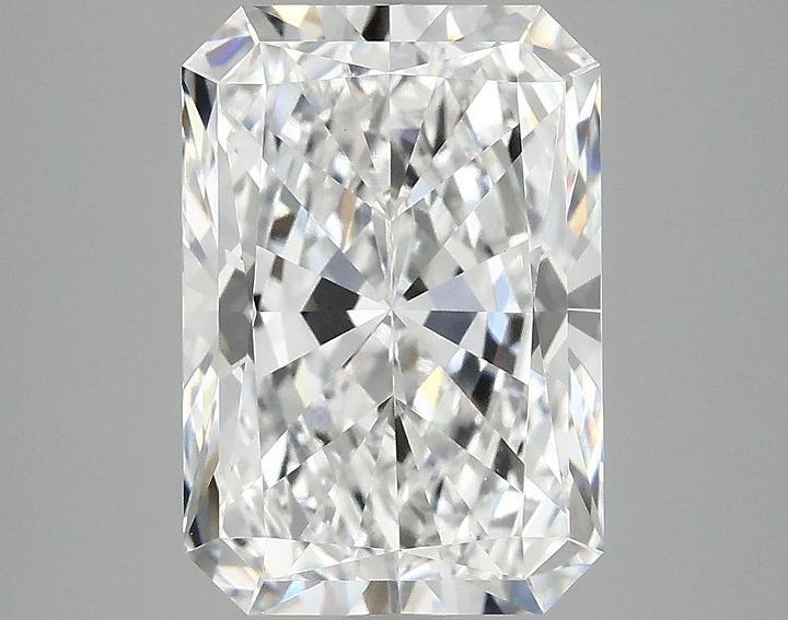 4.04 Carat Radiant Shaped Ideal Cut VVS2 IGI Certified Lab Grown Diamond