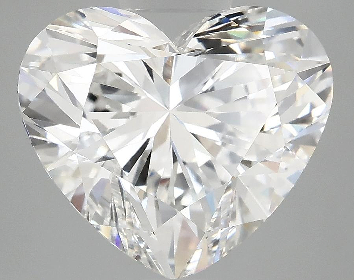 5.02 Carat Heart Shaped Ideal Cut VVS2 IGI Certified Lab Grown Diamond
