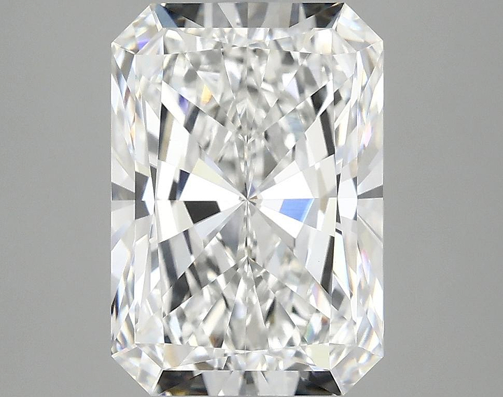 4.07 Carat Radiant Shaped Ideal Cut VVS2 IGI Certified Lab Grown Diamond