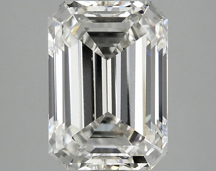 3.1 Carat Emerald Shaped Ideal Cut VVS2 IGI Certified Lab Grown Diamond