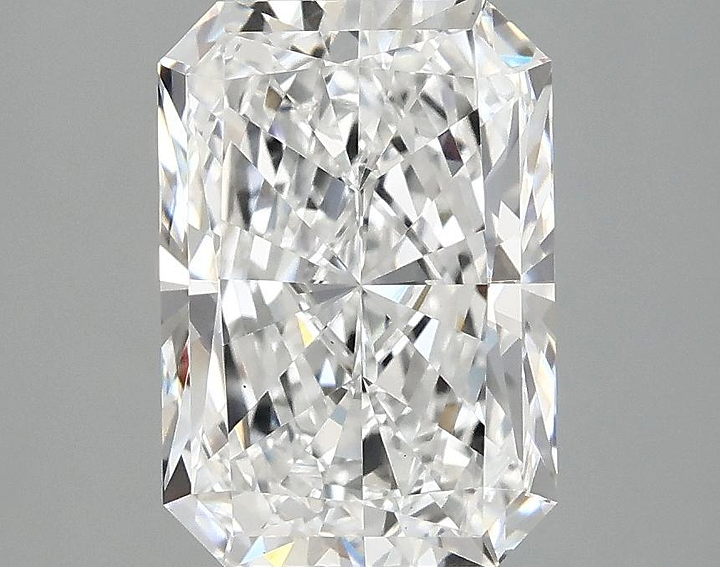 3.01 Carat Radiant Shaped Ideal Cut VS1 IGI Certified Lab Grown Diamond
