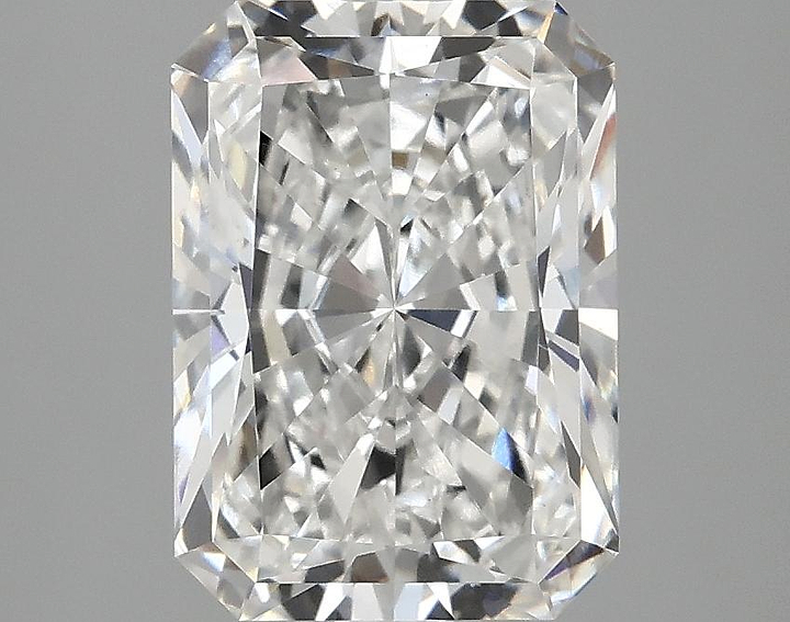 3.02 Carat Radiant Shaped Ideal Cut VS1 IGI Certified Lab Grown Diamond