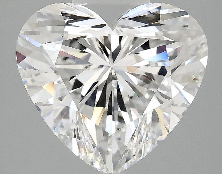 3.09 Carat Heart Shaped Ideal Cut VVS2 IGI Certified Lab Grown Diamond