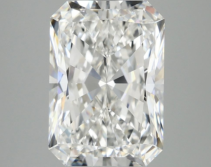 4.07 Carat Radiant Shaped Ideal Cut VVS2 IGI Certified Lab Grown Diamond