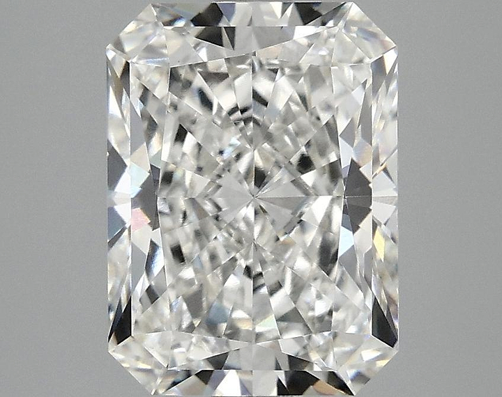 3.1 Carat Radiant Shaped Excellent Cut VS1 IGI Certified Lab Grown Diamond