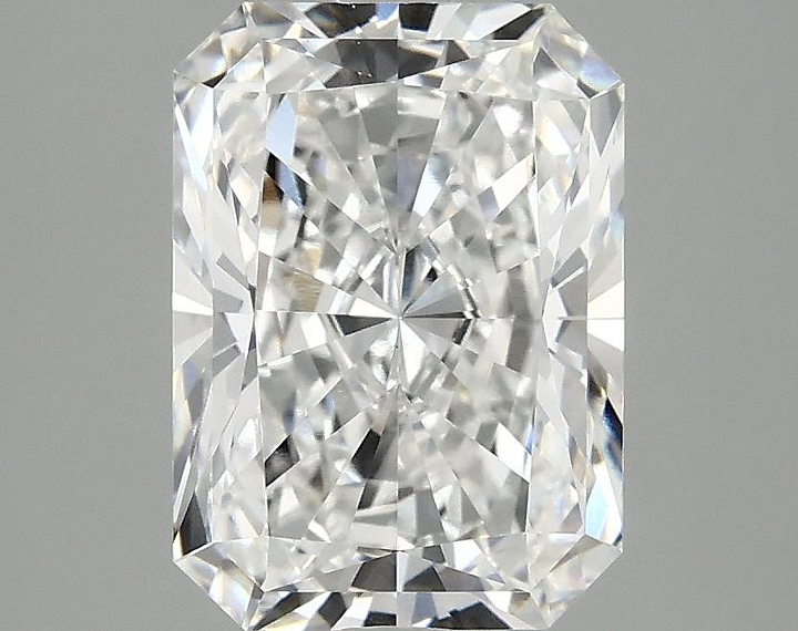 2.87 Carat Radiant Shaped Excellent Cut VS1 IGI Certified Lab Grown Diamond