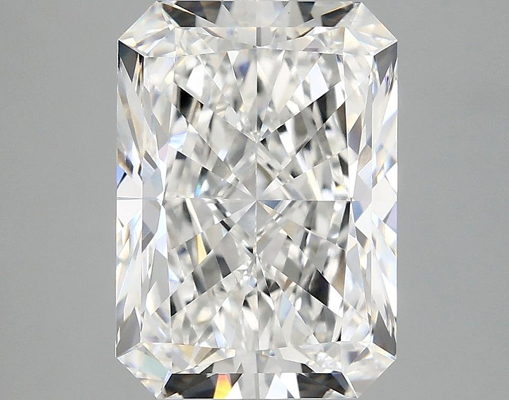 4.14 Carat Radiant Shaped Ideal Cut VS1 IGI Certified Lab Grown Diamond