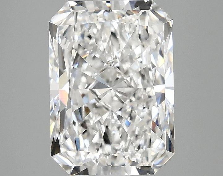 3.08 Carat Radiant Shaped Ideal Cut VS1 IGI Certified Lab Grown Diamond