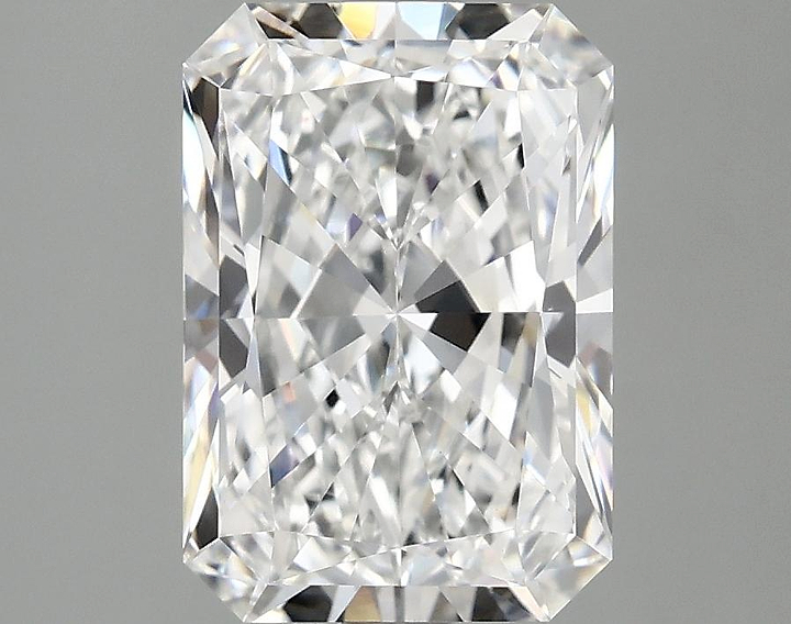 3.09 Carat Radiant Shaped Ideal Cut VVS2 IGI Certified Lab Grown Diamond
