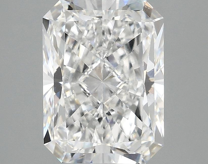 2.96 Carat Radiant Shaped Excellent Cut VS1 IGI Certified Lab Grown Diamond