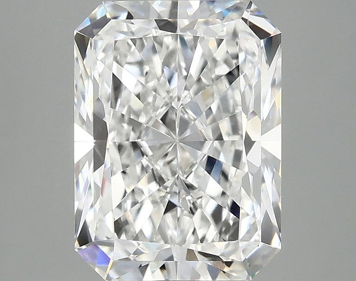 3.01 Carat Radiant Shaped Excellent Cut VVS2 IGI Certified Lab Grown Diamond