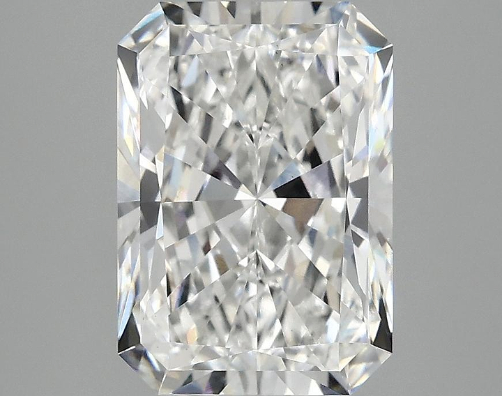 3.05 Carat Radiant Shaped Ideal Cut VS1 IGI Certified Lab Grown Diamond