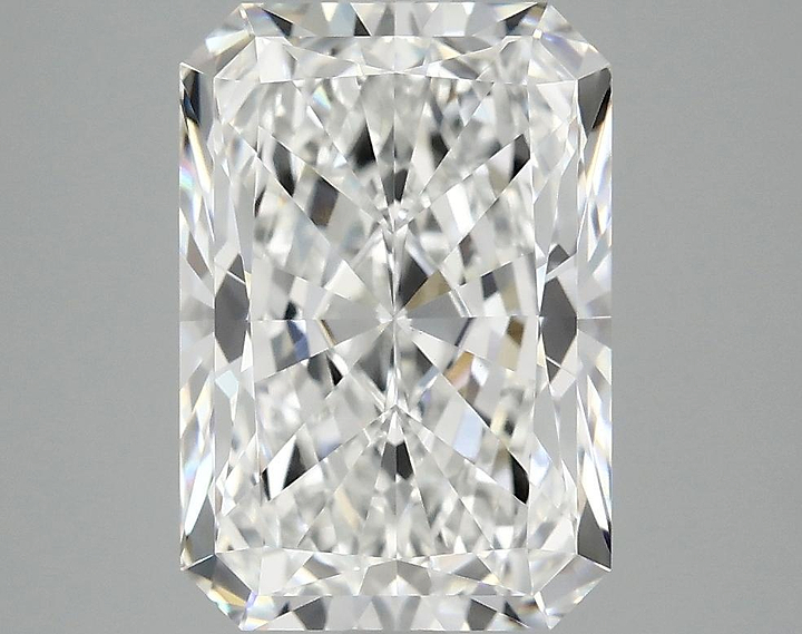 4.08 Carat Radiant Shaped Ideal Cut VVS2 IGI Certified Lab Grown Diamond