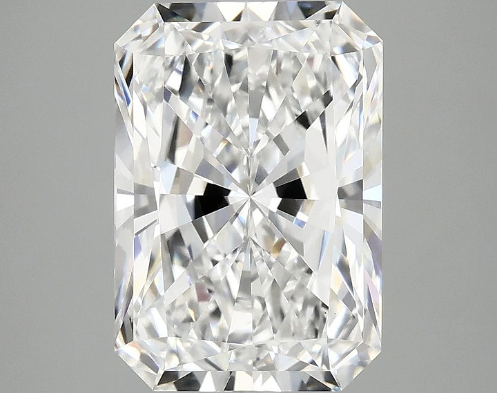 4.19 Carat Radiant Shaped Ideal Cut VS1 IGI Certified Lab Grown Diamond