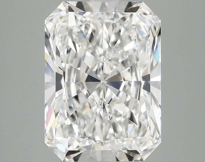4.05 Carat Radiant Shaped Excellent Cut VVS2 IGI Certified Lab Grown Diamond