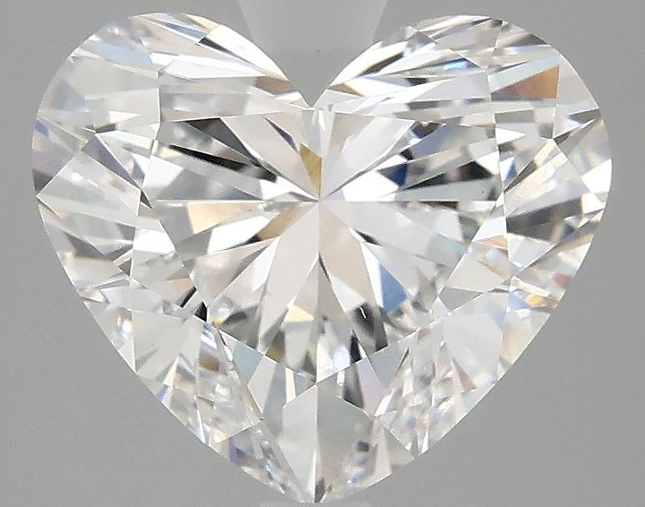 3.08 Carat Heart Shaped Excellent Cut VS1 IGI Certified Lab Grown Diamond