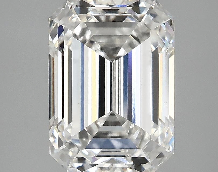 3.09 Carat Emerald Shaped Excellent Cut VS1 IGI Certified Lab Grown Diamond