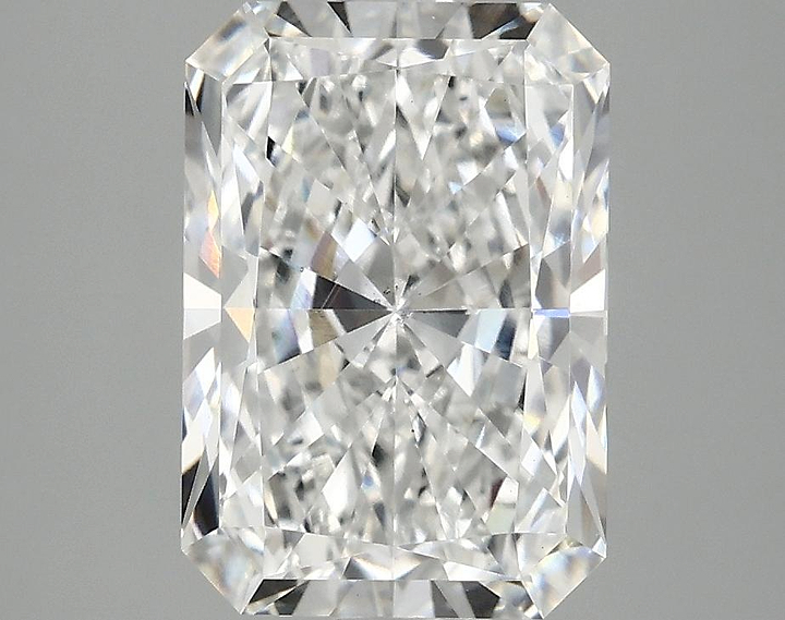 3.1 Carat Radiant Shaped Ideal Cut VS2 IGI Certified Lab Grown Diamond