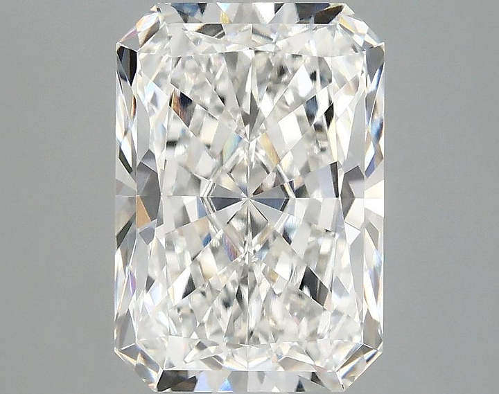 3.08 Carat Radiant Shaped Ideal Cut VVS2 IGI Certified Lab Grown Diamond