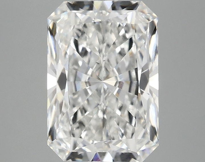 3.1 Carat Radiant Shaped Ideal Cut VS2 IGI Certified Lab Grown Diamond