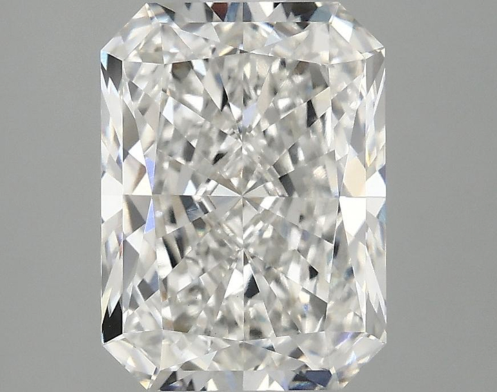 3.08 Carat Radiant Shaped Excellent Cut VS1 IGI Certified Lab Grown Diamond