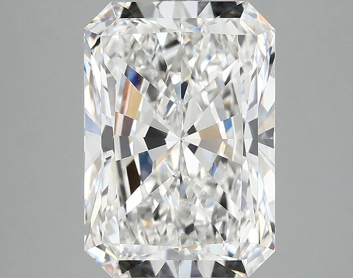 4.03 Carat Radiant Shaped Ideal Cut VVS2 IGI Certified Lab Grown Diamond