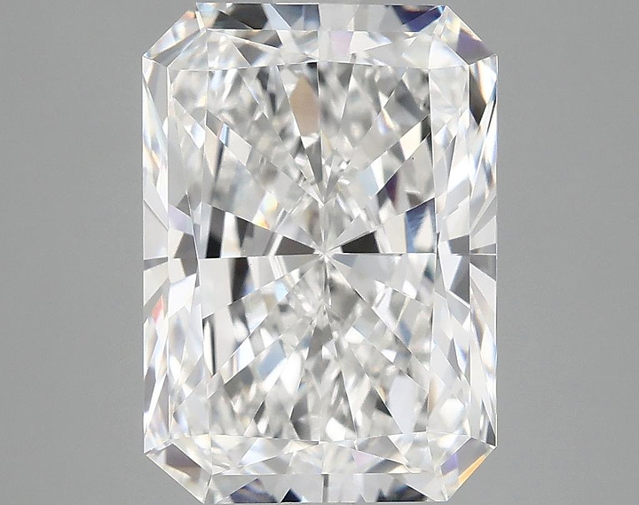 4.91 Carat Radiant Shaped Ideal Cut VVS2 IGI Certified Lab Grown Diamond