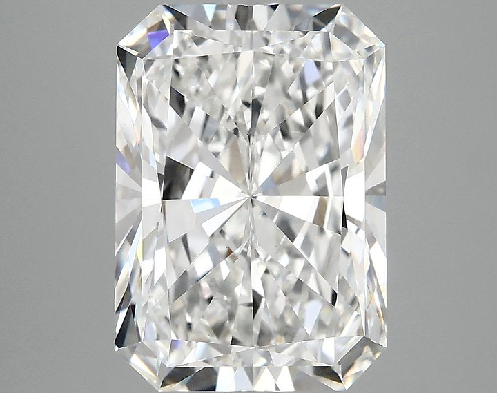 4.07 Carat Radiant Shaped Ideal Cut VS1 IGI Certified Lab Grown Diamond