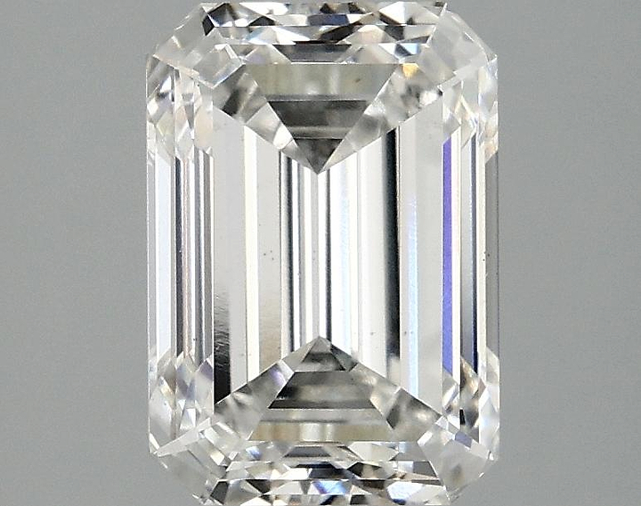 2.5 Carat Emerald Shaped Ideal Cut VS1 IGI Certified Lab Grown Diamond