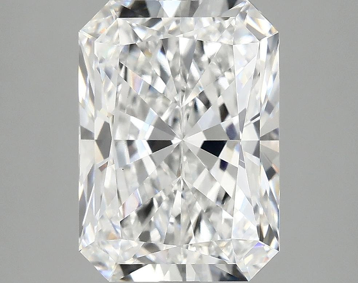 4.18 Carat Radiant Shaped Ideal Cut VS1 IGI Certified Lab Grown Diamond