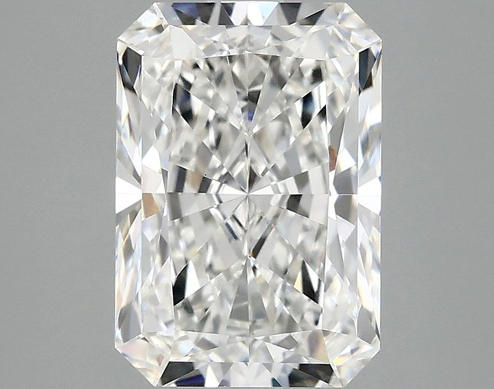 2.84 Carat Radiant Shaped Ideal Cut VS1 IGI Certified Lab Grown Diamond