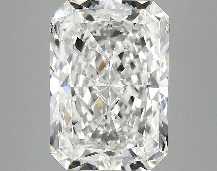 3.08 Carat Radiant Shaped Ideal Cut VS1 IGI Certified Lab Grown Diamond