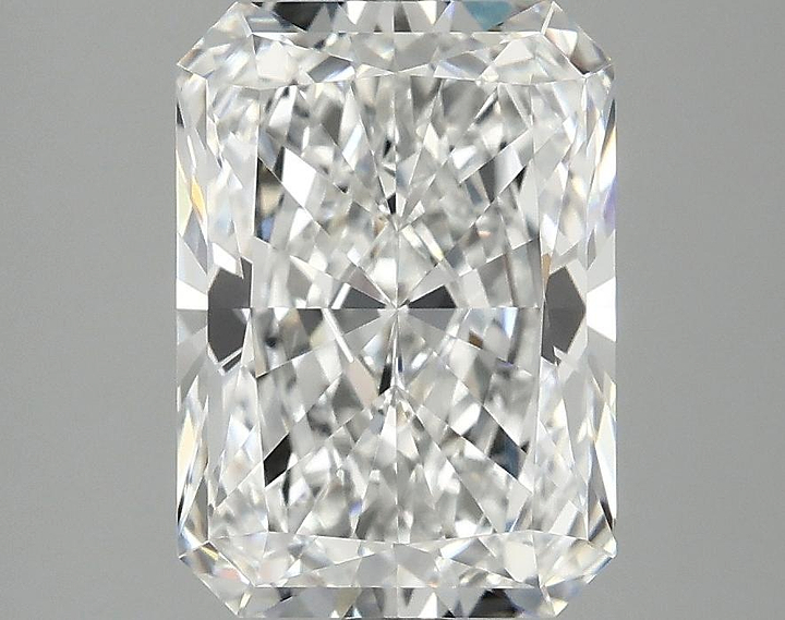 3.01 Carat Radiant Shaped Ideal Cut VVS2 IGI Certified Lab Grown Diamond