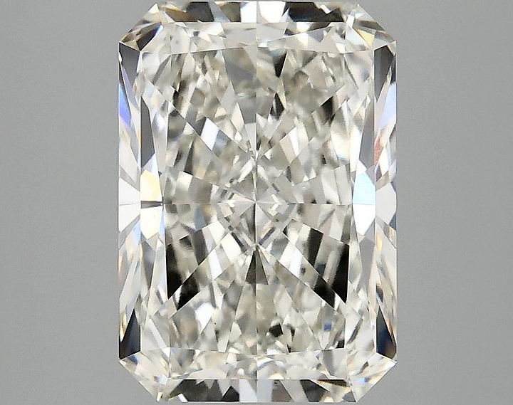 3.04 Carat Radiant Shaped Ideal Cut VVS2 IGI Certified Lab Grown Diamond