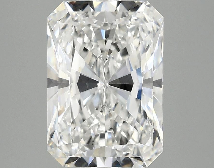 3.07 Carat Radiant Shaped Ideal Cut VS1 IGI Certified Lab Grown Diamond