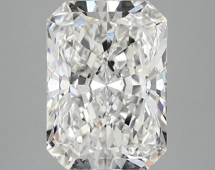 3.02 Carat Radiant Shaped Ideal Cut VVS2 IGI Certified Lab Grown Diamond