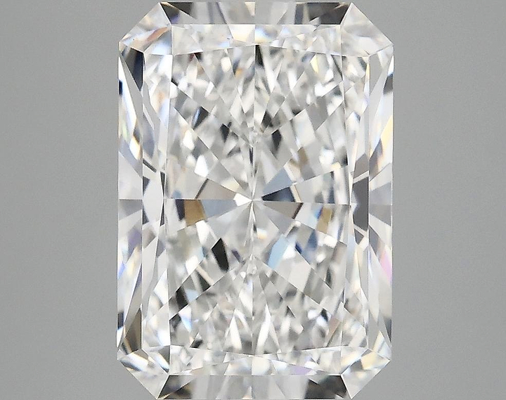 4.05 Carat Radiant Shaped Ideal Cut VVS2 IGI Certified Lab Grown Diamond