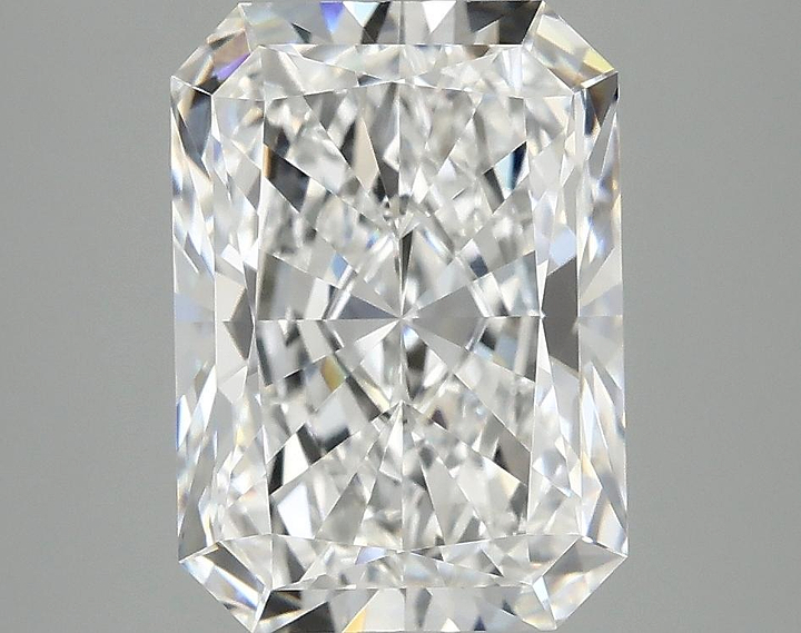 4.02 Carat Radiant Shaped Ideal Cut VVS2 IGI Certified Lab Grown Diamond