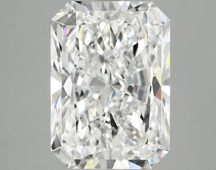 4.02 Carat Radiant Shaped Ideal Cut VVS2 IGI Certified Lab Grown Diamond