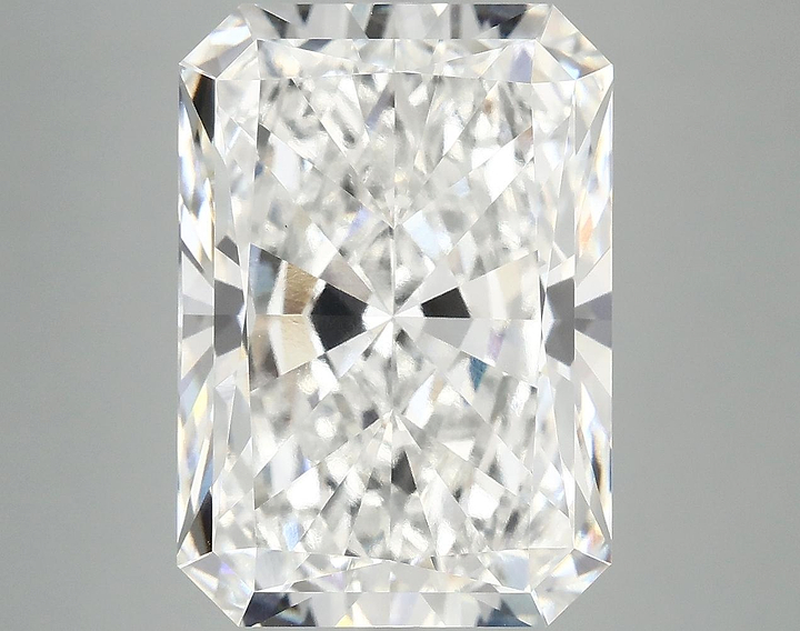 9.14 Carat Radiant Shaped Ideal Cut VS1 IGI Certified Lab Grown Diamond