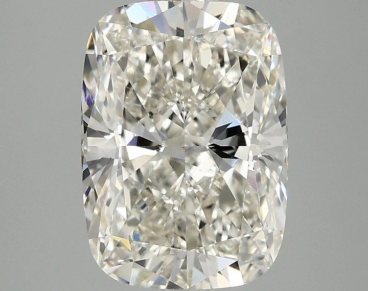 3.01 Carat Cushion Shaped Excellent Cut VVS2 IGI Certified Lab Grown Diamond