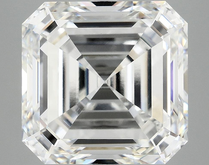 8.22 Carat Asscher Shaped Ideal Cut VVS2 IGI Certified Lab Grown Diamond