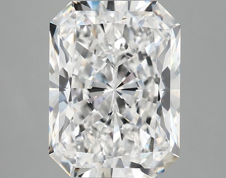 3.94 Carat Radiant Shaped Excellent Cut VVS2 IGI Certified Lab Grown Diamond