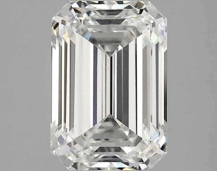 2.51 Carat Emerald Shaped Ideal Cut VS1 IGI Certified Lab Grown Diamond